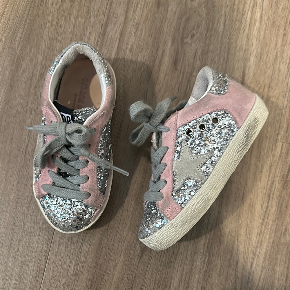 Golden Goose Sneakers